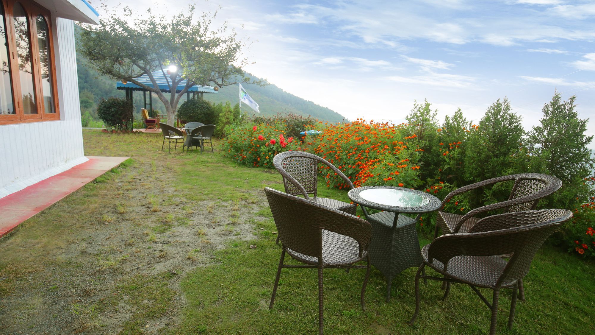 The Swiss Village Resort Nainital Dış mekan fotoğraf