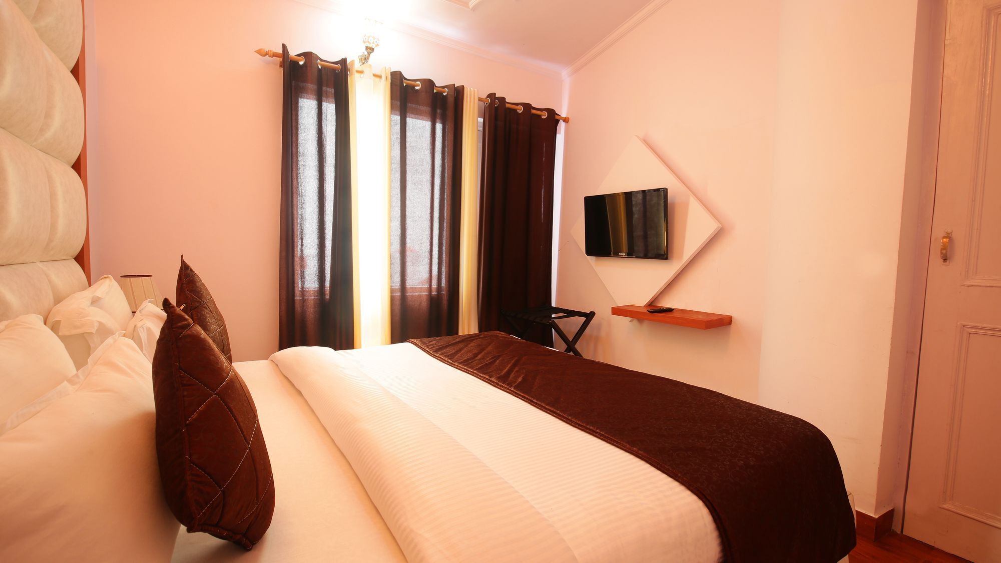 The Swiss Village Resort Nainital Dış mekan fotoğraf