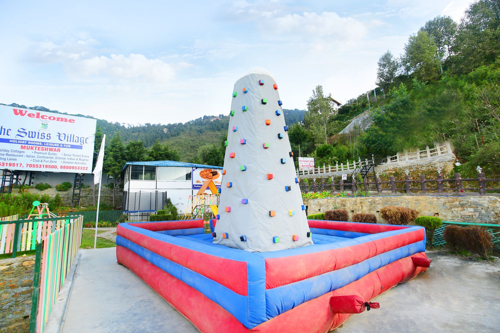 The Swiss Village Resort Nainital Dış mekan fotoğraf